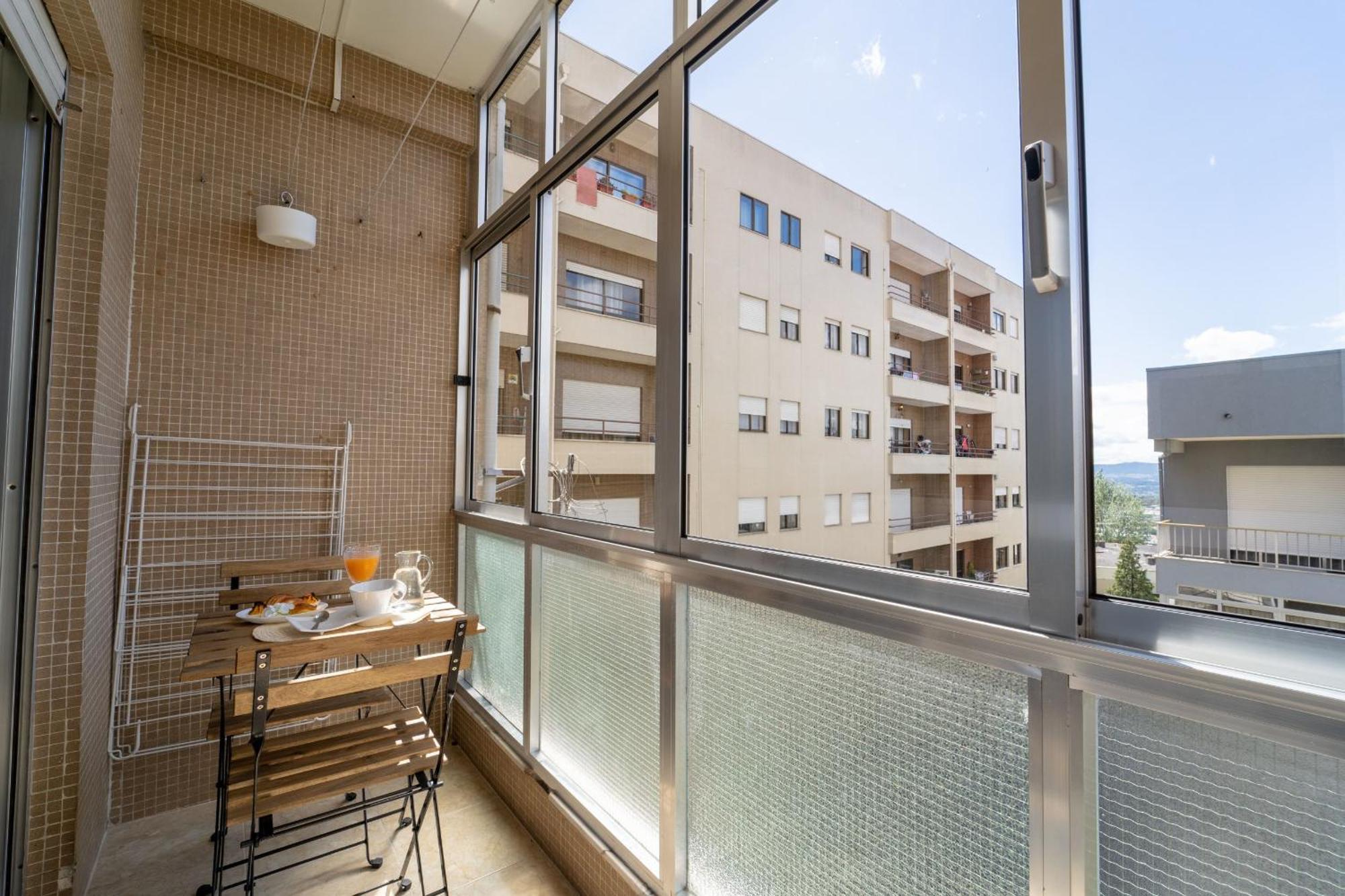 Alvares Araujo - Apartamento Familiar Perto Da Estacao De Comboios Braga Kültér fotó